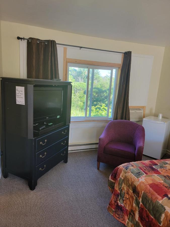 Gateway Motel Gananoque Eksteriør billede