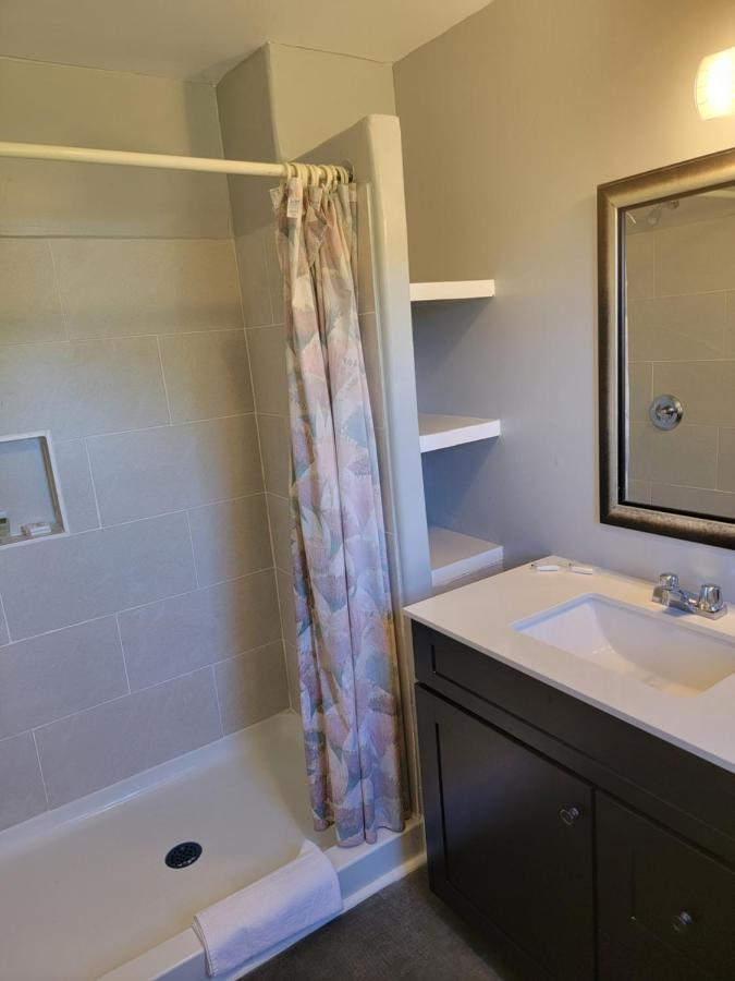 Gateway Motel Gananoque Eksteriør billede